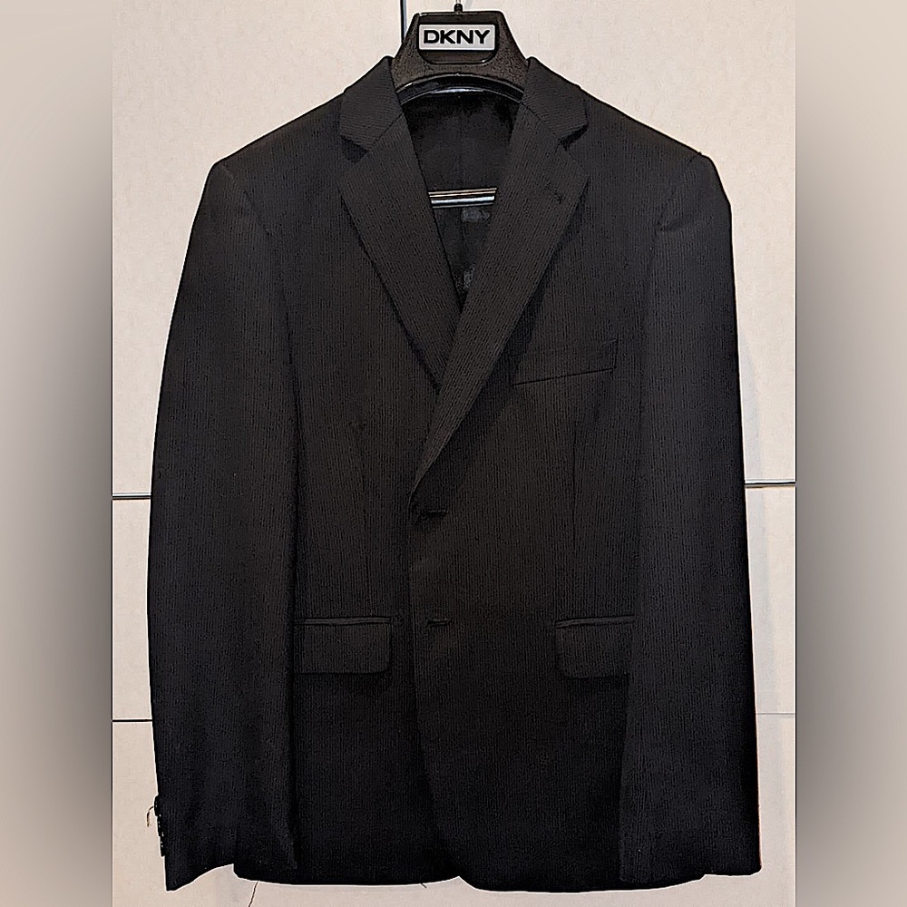 DKNY boys suit jacket, 100% wool, size 12 husky